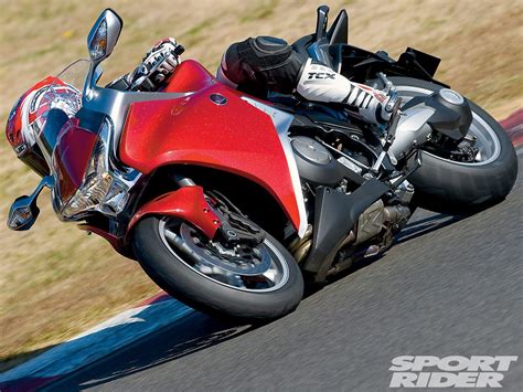 2010 Honda Vfr1200f On The Dyno Cycle World