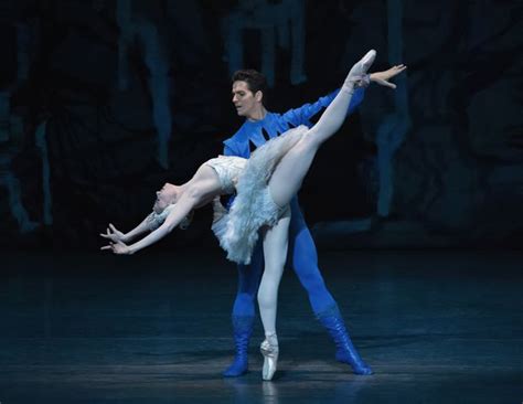 Review: Swan Lake swaps a fairy-tale ending for a chilling psychological realism - The Globe and ...