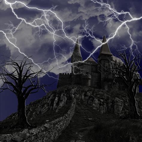 Spooky castle by brendamso on DeviantArt