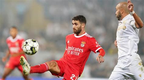 VÍDEO o resumo do empate entre V Guimarães e Benfica MAISFUTEBOL