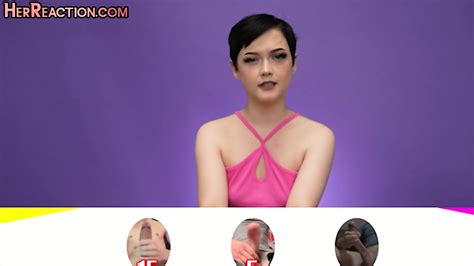 Horny CFNM Babes Reacting To Wankers