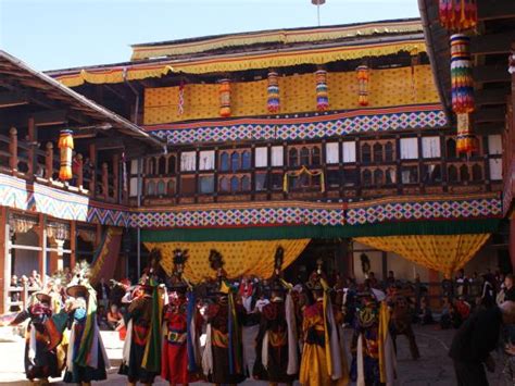 Cultural tour of Bhutan | Responsible Travel