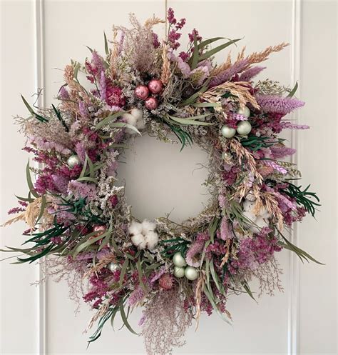 Pink & Purple Xmas Wreath | Rustic christmas wreath, Christmas wreaths, Xmas wreaths