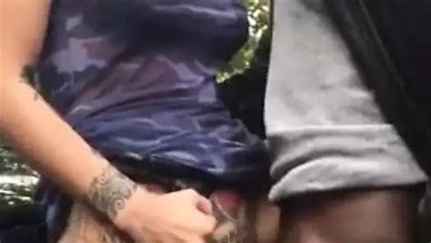 Sex in der Öffentlichkeit im Bus xHamster