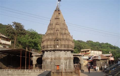 Private Tour of Jyotirlinga Temples in Maharashtra – Agora Holiday