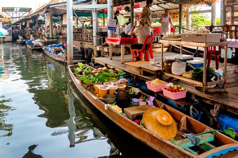 Taling Chan Floating Market on Behance