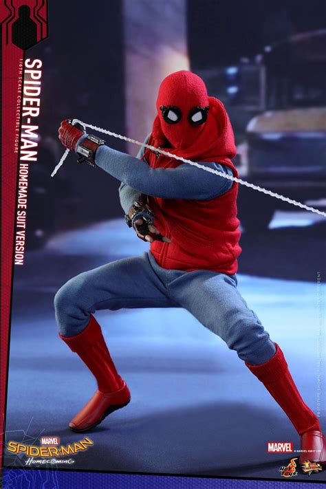 Homem Aranha De Volta Ao Lar Colecion Vel Da Hot Toys Apresenta Primeiro Uniforme De Peter