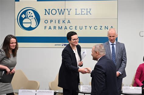 Usługa farmaceutyczna Nowy Lek wnioski z debaty z udziałem ekspertów