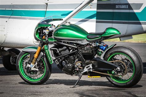 The Underdog Essenza Kawasaki Vulcan S Return Of The Cafe Racers