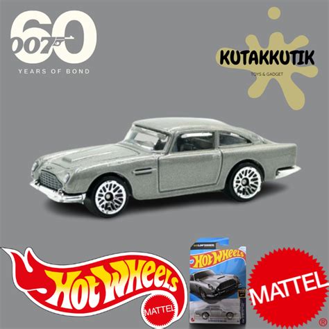 Jual Hot Wheels Mobil Sedan Aston Martin 1963 DBS Goldfinger 007 Sixty Years Lot E 2024 HW