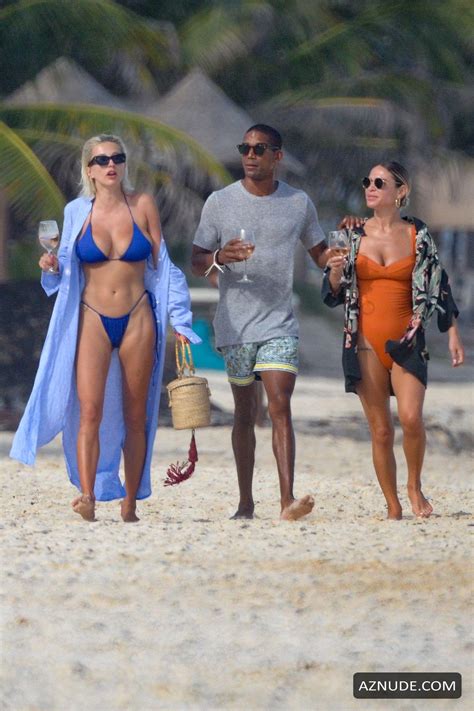 Caroline Vreeland Suffers An Unfortunate Bikini Malfunction While On Holiday In Tulum Mexico