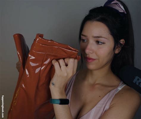 ASMR Glow Nude The Fappening Photo 7019915 FappeningBook