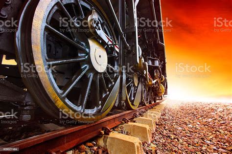 Roda Kereta Lokomotif Foto Stok Unduh Gambar Sekarang Business