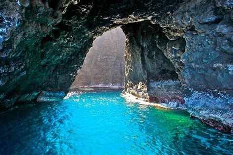 Nā Pali Coast Zodiac Raft Sea Caves Expedition on Kauai from 225