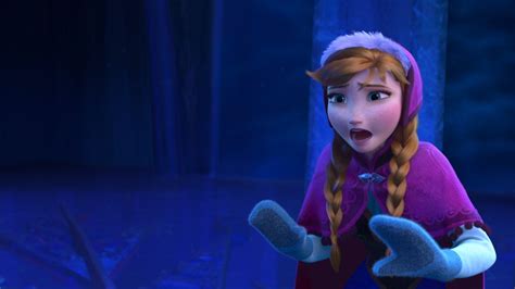 One of the few moments in the film where Anna was afraid of Elsa : r/Frozen