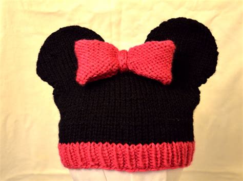 Mickey And Minnie Mouse Knit Hat Pattern By Cynthia Diosdado Knitting