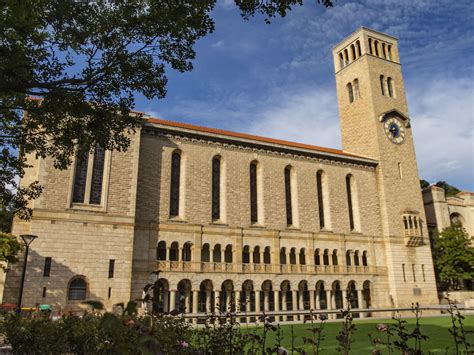 UWA removes exam entry requirement