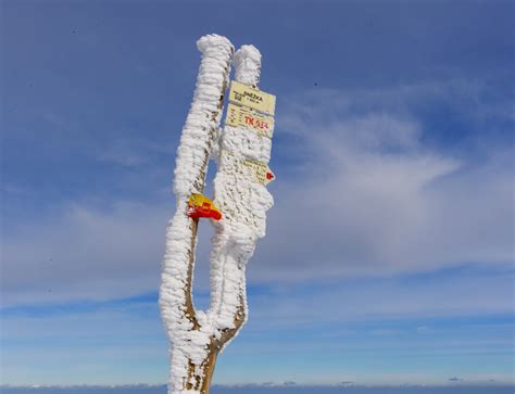 Snezka or Sněžka Mountain Photo by Wolfgang Piecha | 11:29 am 3 Mar 2017