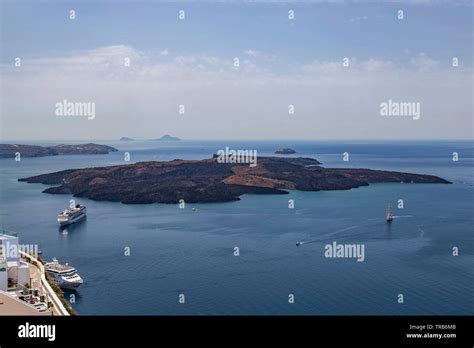 Santorini volcano eruption hi-res stock photography and images - Alamy