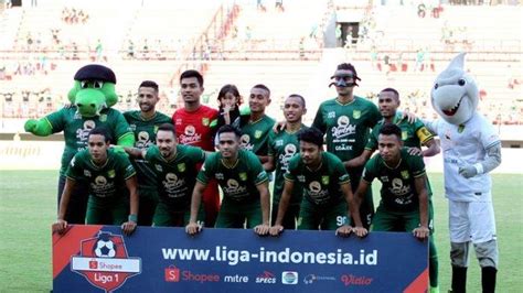 Update Klasemen Liga Persebaya Tempel Arema Fc Ps Tira