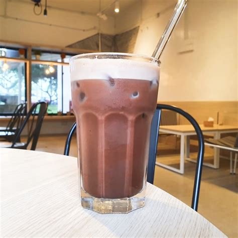 Ws Deli Experience Store Jurong East Singapore Iced Mocha Review