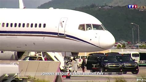 L avion transportant la dépouille de Johnny Hallyday a atterri à Saint