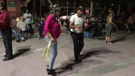 Plaza De Armas Torre N Coahuila Viernes De Baile Cinco De Te Youtube