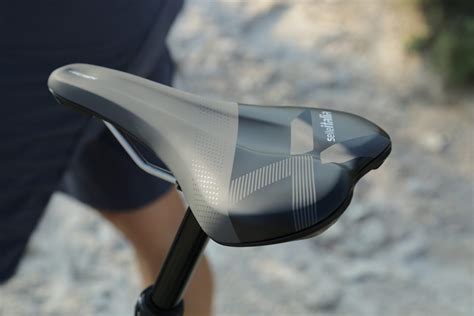 Choosing The Right Width In Road Bike Saddles A Comprehensive Guide