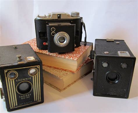 Kodak Brownie Target Six 20 Box Camera