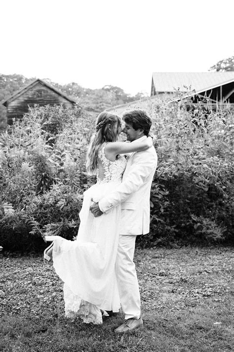 Owls Hoot Barn Wedding - Sweet Alice Photography