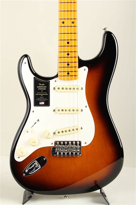 FENDER American Vintage II 1957 Stratocaster Left Hand 2 Color Sunburst