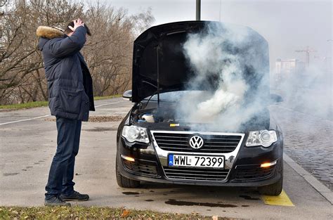 Dym Spod Maski Auta Co Robi Nie Panikuj I Dzia Aj