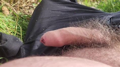 在野外自慰的迷你视频 Pornhub Gay