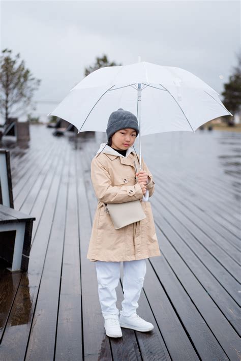 Kids In Rain Photos, Download The BEST Free Kids In Rain Stock Photos ...