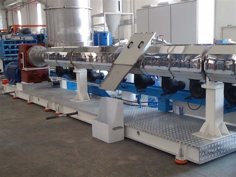 Extruder Machines - İnan Plastics