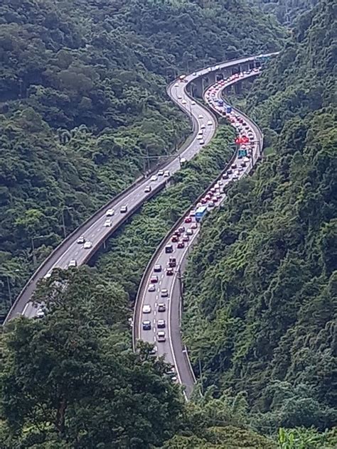 中秋連假首日 現疫前車流 國道蘇花改南下塞爆 中華日報中華新聞雲