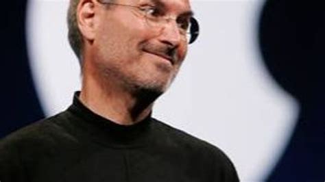 Le Scénariste De Social Network Pour La Bio De Steve Jobs Rtbf Actus