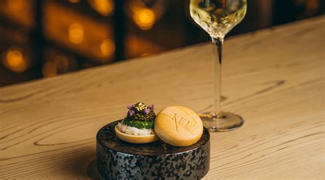 ST LOUIS BAR by KEI（サンルイ・バー・バイ・ケイ）