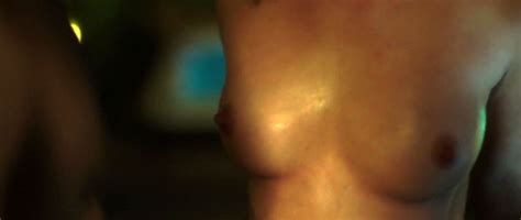 Nude Video Celebs Lindsay Crolius Nude Chloe Catherine Kim Sexy Ryde