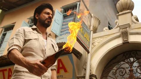 Shah Rukh Khan Reveals Why He Had To Use A Body Double In Raees