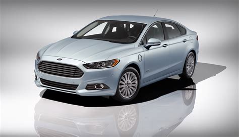 Detroit Ford Announces Fusion