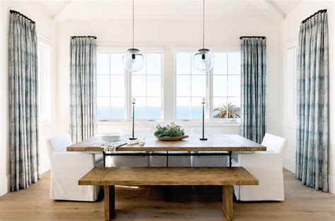 21 Beach Cottage Décor Ideas That Feel Cozy and Coastal