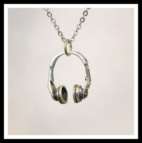 Silver Headphones Necklace Headphones Pendant Etsy