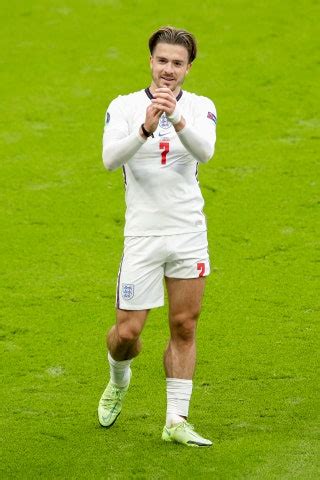 The hottest England football team players to get behind before the ...