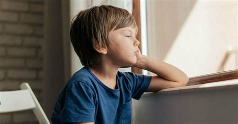 Volta às Aulas A Saúde Mental Infantil Requer Atenção Clínicas