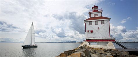 Lighthouses - Thunder Bay Tourism