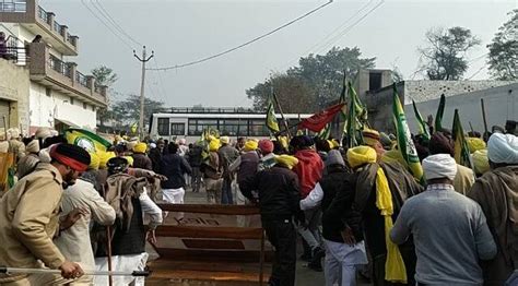 Day After Police Action Farmers Break Barricades Reach Protest Site