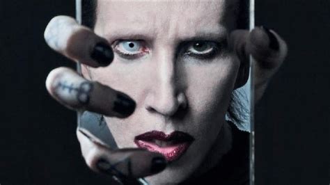 One Assassination Under God Chapter 1 Marilyn Manson Signe Son Comeback Avec Un Album Sulfureux