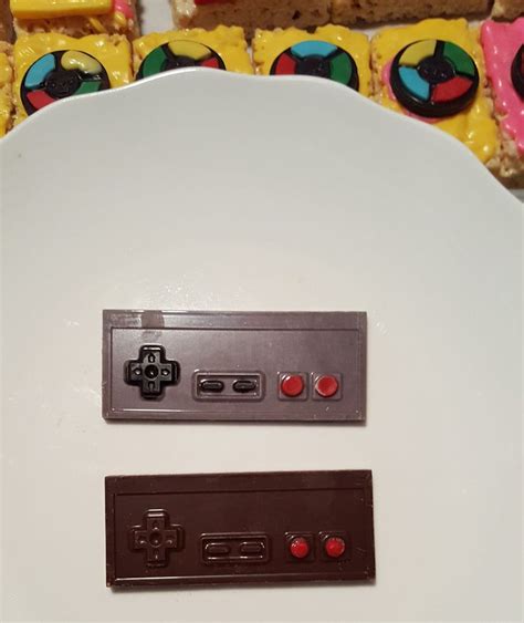 Chocolate NES Controller Treats