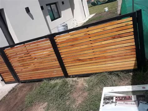 Portones Corredizos O Cercos De Hierro Y Madera Eucalipto En Venta En